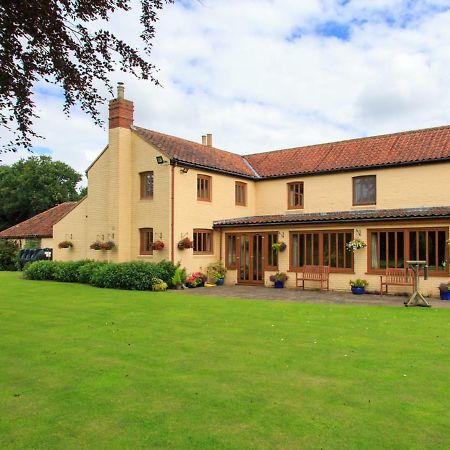 לינה וארוחת בוקר Reepham  Wood Farm Kerdiston מראה חיצוני תמונה