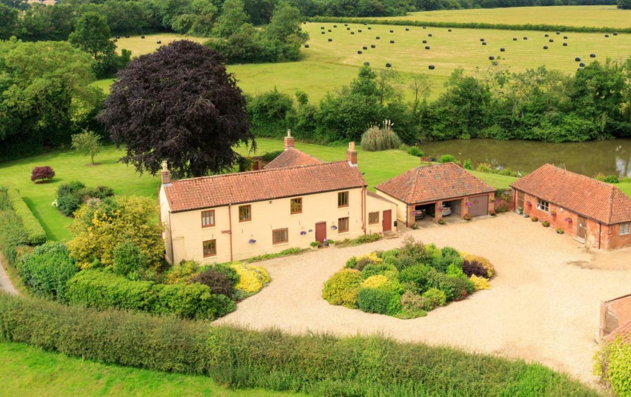 לינה וארוחת בוקר Reepham  Wood Farm Kerdiston מראה חיצוני תמונה